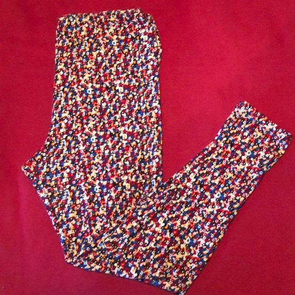 Lularoe TC Leggings - Picture 1 of 3